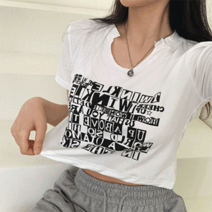 [포인트룩!/테일리크롭]윙클 트임 크롭 반팔 티셔츠(2color) - 더핑크